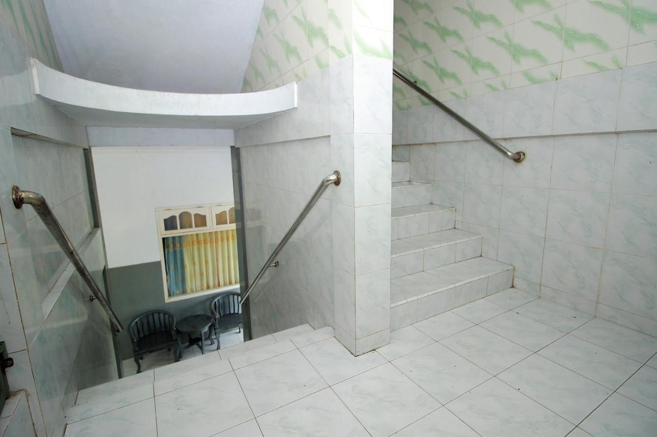 Oyo 1669 Hotel Vista Syariah Bengkulu Exterior photo